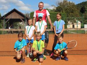 PV5_Najboljši v mini in midi tenisu